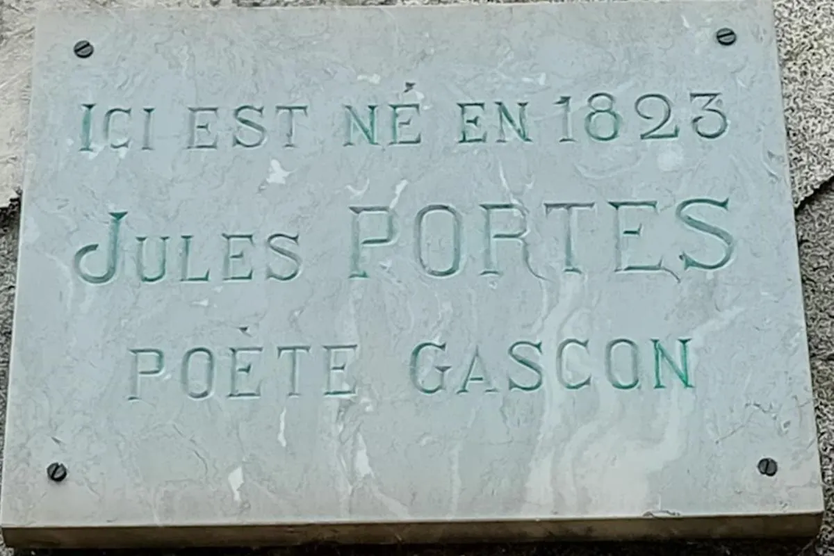 Superbe Maison De 1785, Table D'Hote, Bain A Remous, Massages Nestier 0*,  フランス